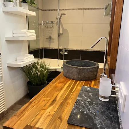 Klagenfurt Living 85 Appartamento *